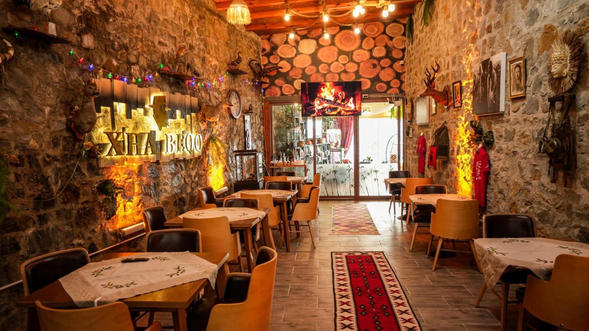 Ljaknasi Keshtjella Xhabeqos酒店 外观 照片
